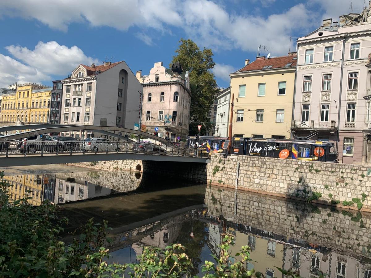 Franca-Free Parking Lejlighed Sarajevo Eksteriør billede