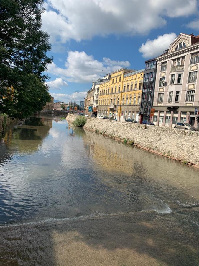 Franca-Free Parking Lejlighed Sarajevo Eksteriør billede